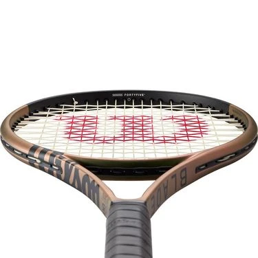 Wilson Blade 100L V8 Tennis Racquet 2 Wilson Blade 100L V8 Tennis Racquet - Image 2