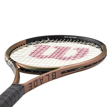 Wilson Blade 100L V8 Tennis Racquet 11 Wilson Blade 100L V8 Tennis Racquet - Image 11